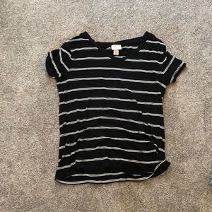 Black and white striped t shirt